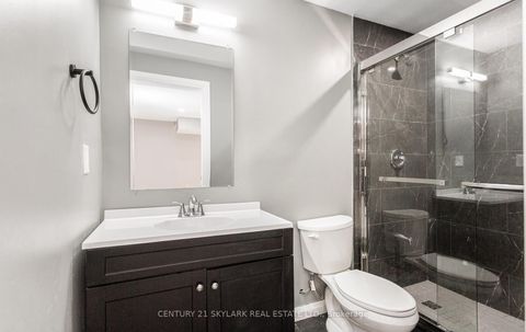 Photo 34 at 20 Nocturne Avenue, Kleinburg, Vaughan
