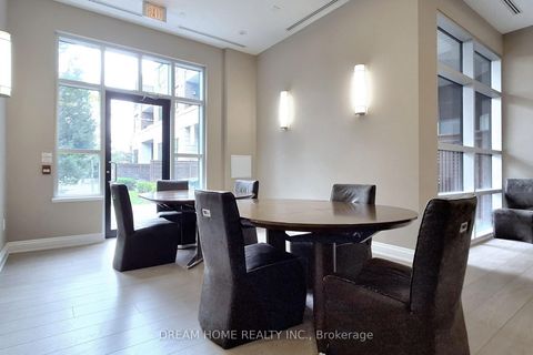 Photo 6 at 322 - 2396 Major Mackenzie Drive, Maple, Vaughan