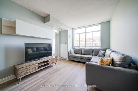 Photo 11 at 322 - 2396 Major Mackenzie Drive, Maple, Vaughan