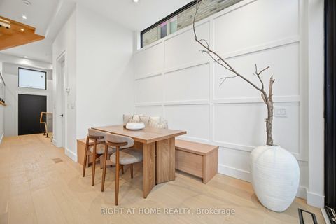 Photo 11 at 287 Valermo Drive, Alderwood, Toronto