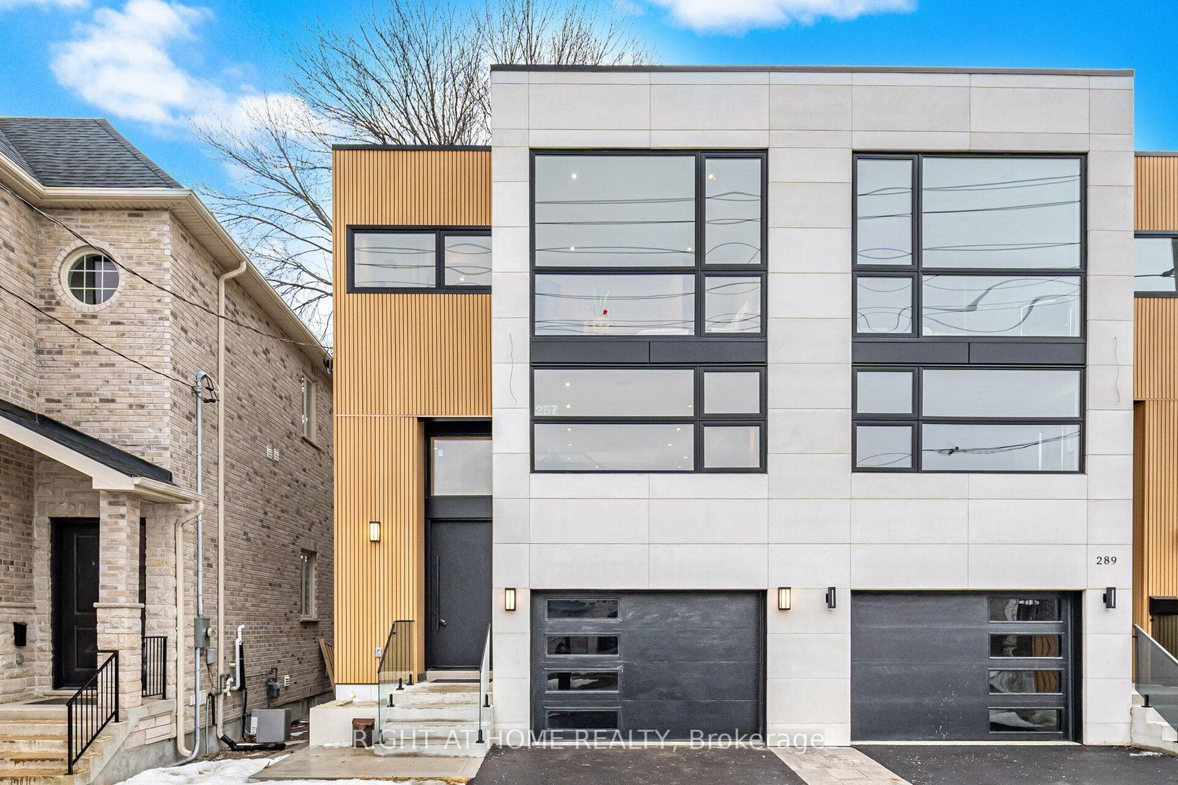 287 Valermo Drive, Alderwood, Toronto by Loree Meneguzzi Real Estate 287 Valermo Drive, Alderwood, Toronto