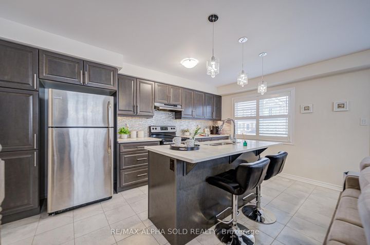 Photo 24 at 3081 Harebell Gate, GO Glenorchy, Oakville