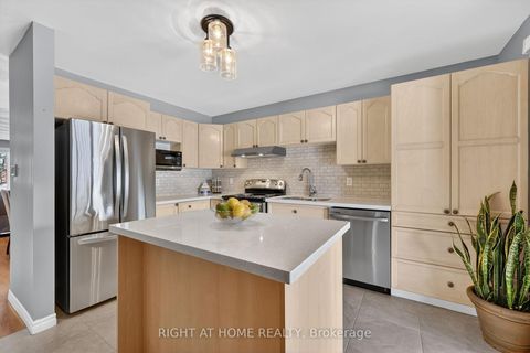 Photo 12 at 102 Monique Crescent, East Bayfield, Barrie