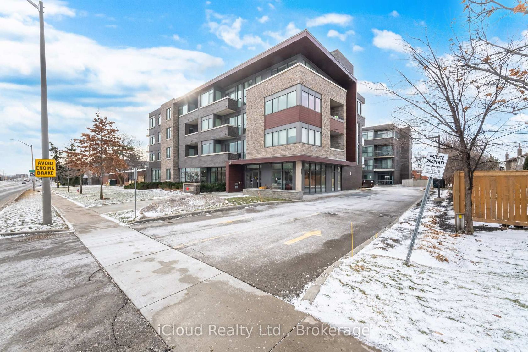 307 - 1284 Guelph Line, Mountainside, Burlington 