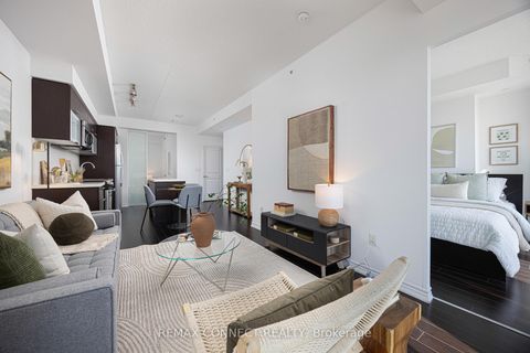 Photo 10 at 3308 - 386 Yonge Street, Bay Street Corridor, Toronto