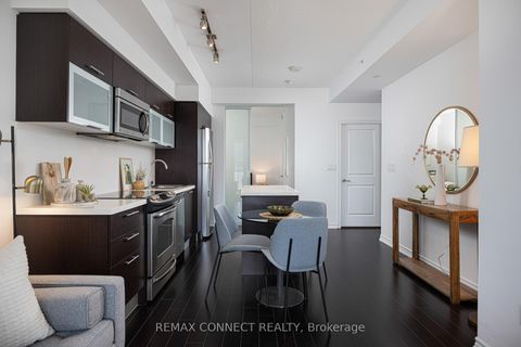 Photo 12 at 3308 - 386 Yonge Street, Bay Street Corridor, Toronto