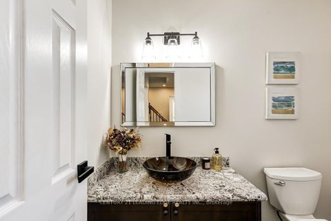 Photo 18 at 10 EMPSON Court, South West, Ajax