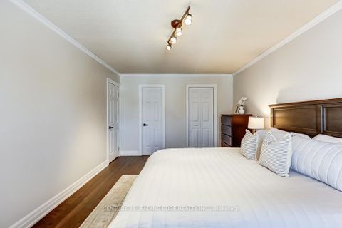 Photo 22 at 10 EMPSON Court, South West, Ajax