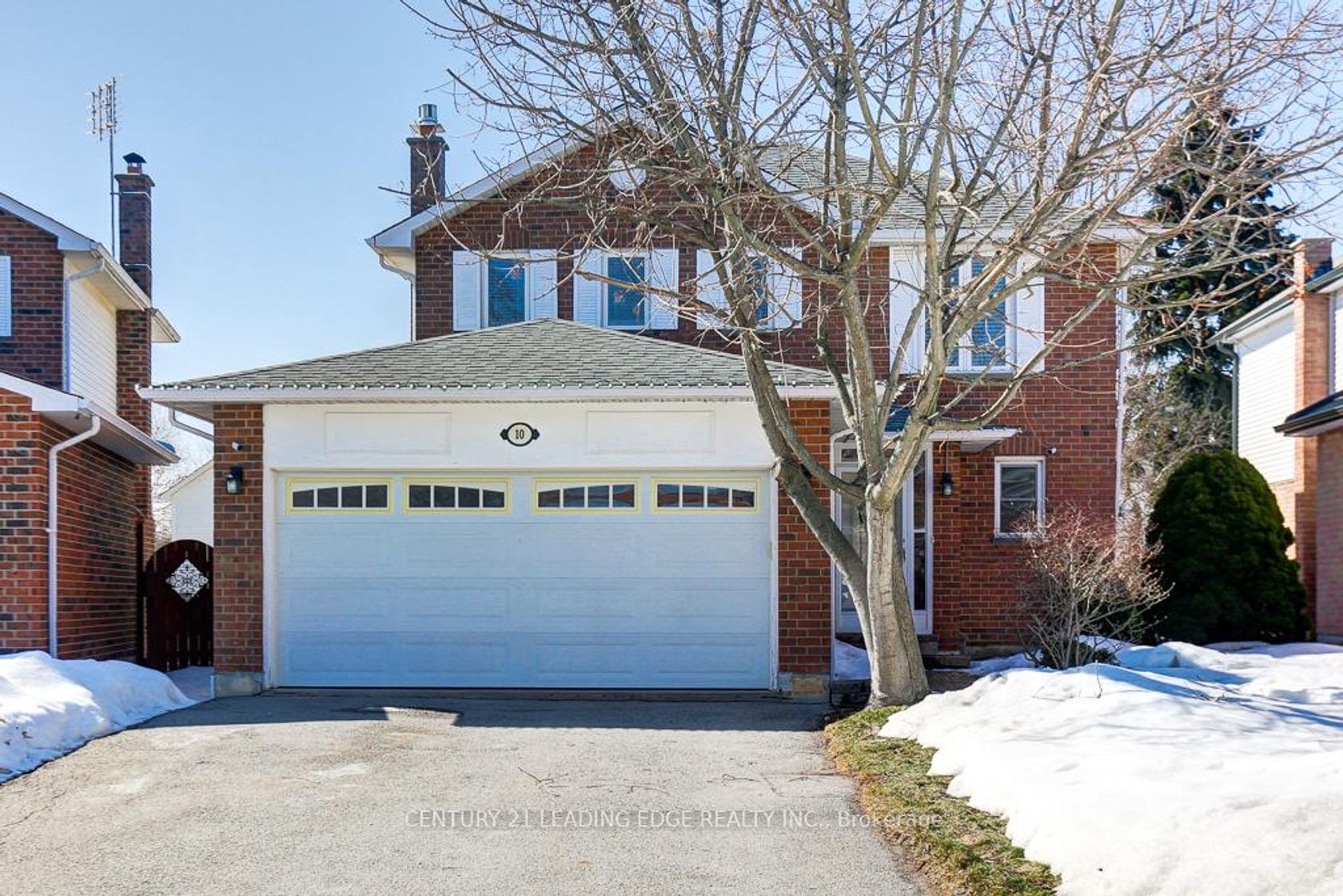 10 EMPSON Court, South West, Ajax photo number 2