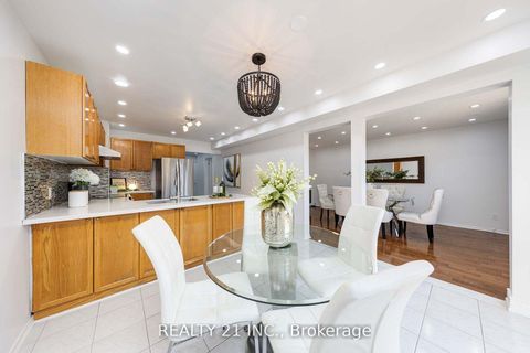 Photo 7 at 130 Morningview Trail, Rouge E11, Toronto