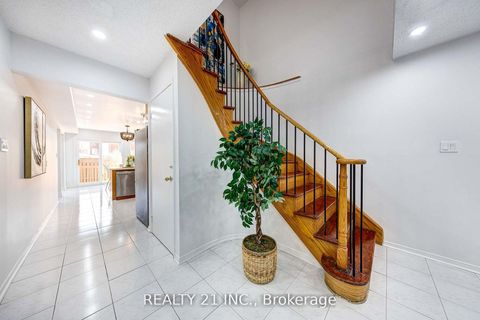 Photo 25 at 130 Morningview Trail, Rouge E11, Toronto