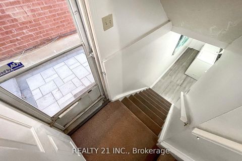 Photo 26 at 130 Morningview Trail, Rouge E11, Toronto