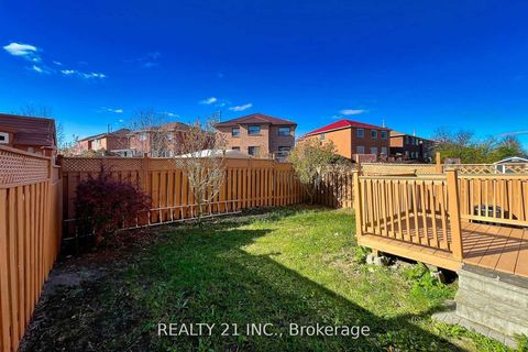 Photo 38 at 130 Morningview Trail, Rouge E11, Toronto