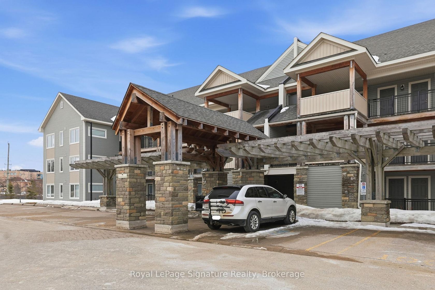 101 - 4 ANCHORAGE Crescent, Collingwood 