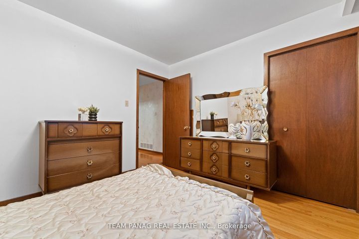 Photo 20 at 7700 Netherwood Road, Malton, Mississauga