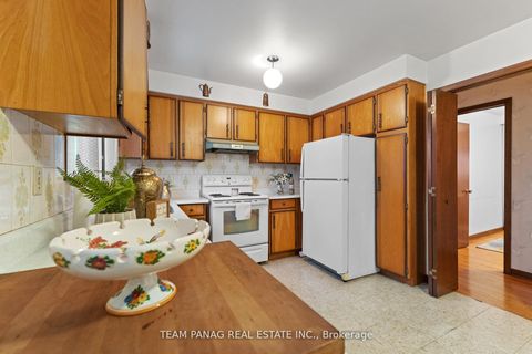 Photo 15 at 7700 Netherwood Road, Malton, Mississauga