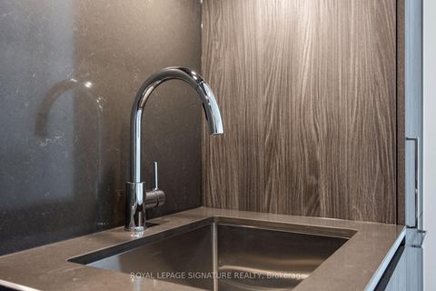 Photo 9 at 525 - 15 Mercer Street, Waterfront Communities C1, Toronto