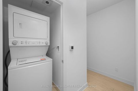 Photo 15 at 525 - 15 Mercer Street, Waterfront Communities C1, Toronto