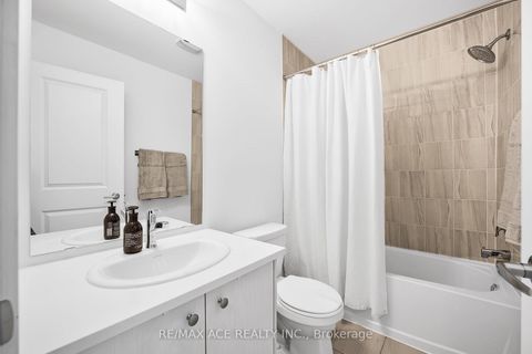 Photo 30 at 24 Spry Lane, Shore, Barrie