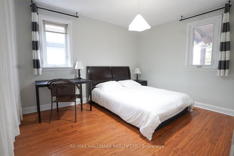 Photo 6 at 106 Phillip Avenue, Cliffside, Toronto