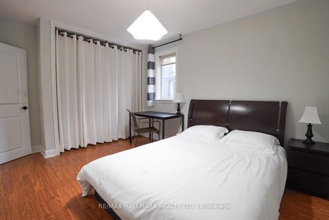 Photo 7 at 106 Phillip Avenue, Cliffside, Toronto