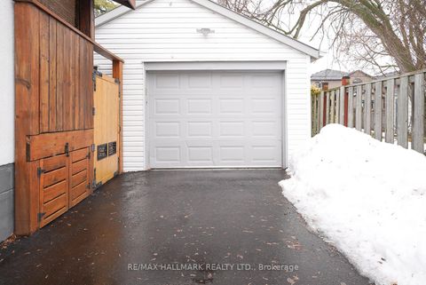 Photo 24 at 106 Phillip Avenue, Cliffside, Toronto