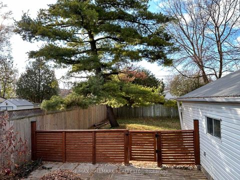 Photo 27 at 106 Phillip Avenue, Cliffside, Toronto