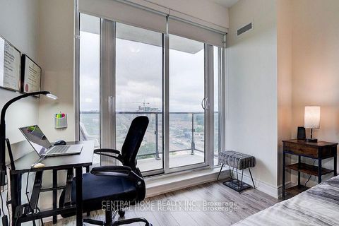 Photo 22 at 911A - 9608 Yonge Street, North Richvale, Richmond Hill