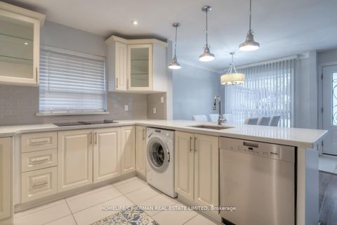 Photo 12 at 3 Willowhurst Crescent, Maryvale, Toronto