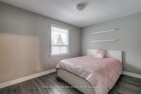 Photo 16 at 3 Willowhurst Crescent, Maryvale, Toronto