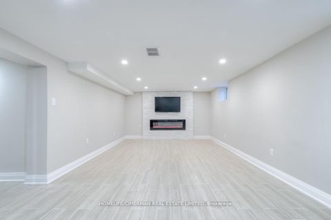 Photo 26 at 3 Willowhurst Crescent, Maryvale, Toronto