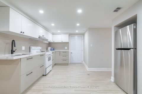 Photo 28 at 3 Willowhurst Crescent, Maryvale, Toronto