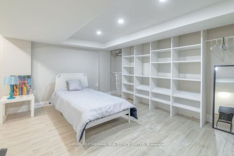 Photo 31 at 3 Willowhurst Crescent, Maryvale, Toronto