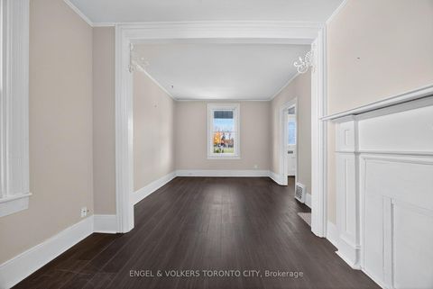 Photo 6 at 52 Parkside Drive, Queen's Park, Barrie