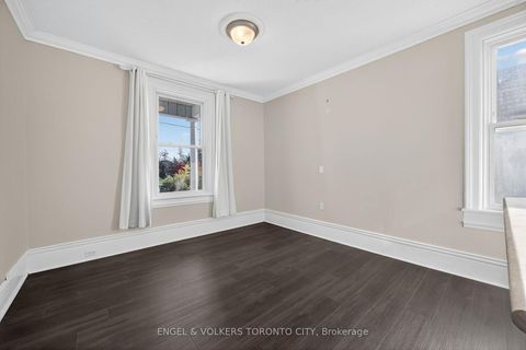 Photo 8 at 52 Parkside Drive, Queen's Park, Barrie