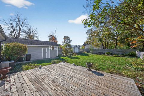 Photo 37 at 52 Parkside Drive, Queen's Park, Barrie