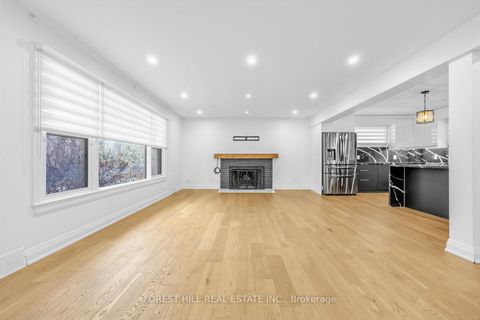 Photo 3 at 180 Glenwood Crescent, Centennial, Oshawa