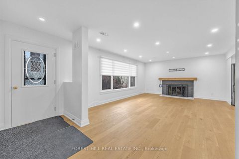 Photo 4 at 180 Glenwood Crescent, Centennial, Oshawa