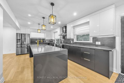 Photo 8 at 180 Glenwood Crescent, Centennial, Oshawa