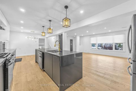 Photo 10 at 180 Glenwood Crescent, Centennial, Oshawa