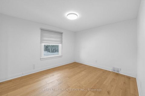 Photo 14 at 180 Glenwood Crescent, Centennial, Oshawa