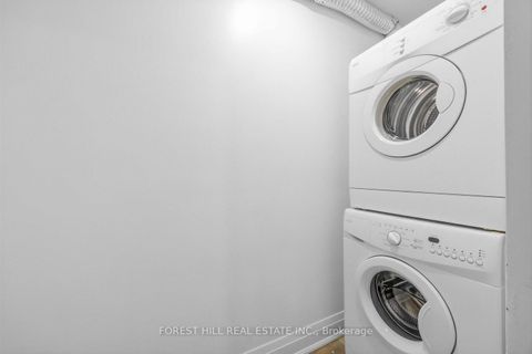 Photo 25 at 180 Glenwood Crescent, Centennial, Oshawa