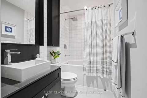 Photo 12 at 413 - 783 Bathurst Street, University, Toronto