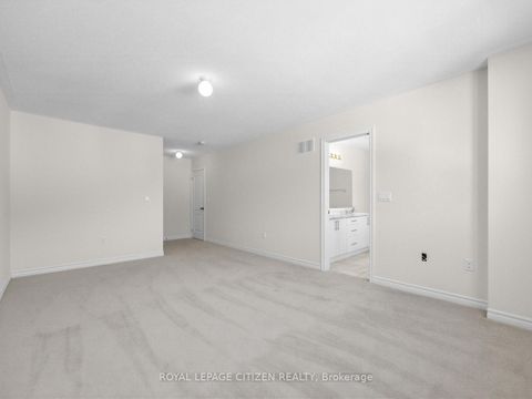 Photo 24 at 10 Wayne Allison Drive, Sutton & Jackson's Point, Georgina