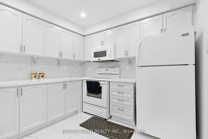 Photo 0 at 40 Blue Spruce Street, Wellington, Brampton