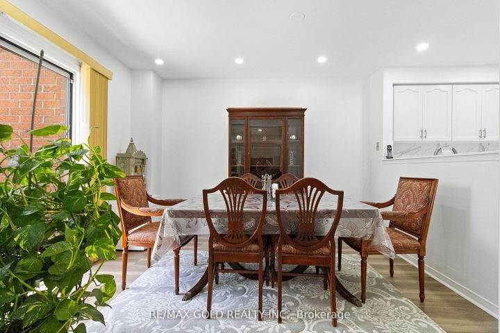 Photo 8 at 40 Blue Spruce Street, Wellington, Brampton