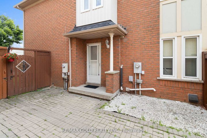 Photo 26 at 40 Blue Spruce Street, Wellington, Brampton
