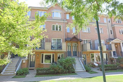 Photo 2 at 1213 - 28 Sommerset Way, Willowdale East, Toronto