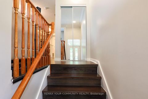 Photo 4 at 1213 - 28 Sommerset Way, Willowdale East, Toronto