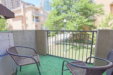 Photo 17 at 1213 - 28 Sommerset Way, Willowdale East, Toronto